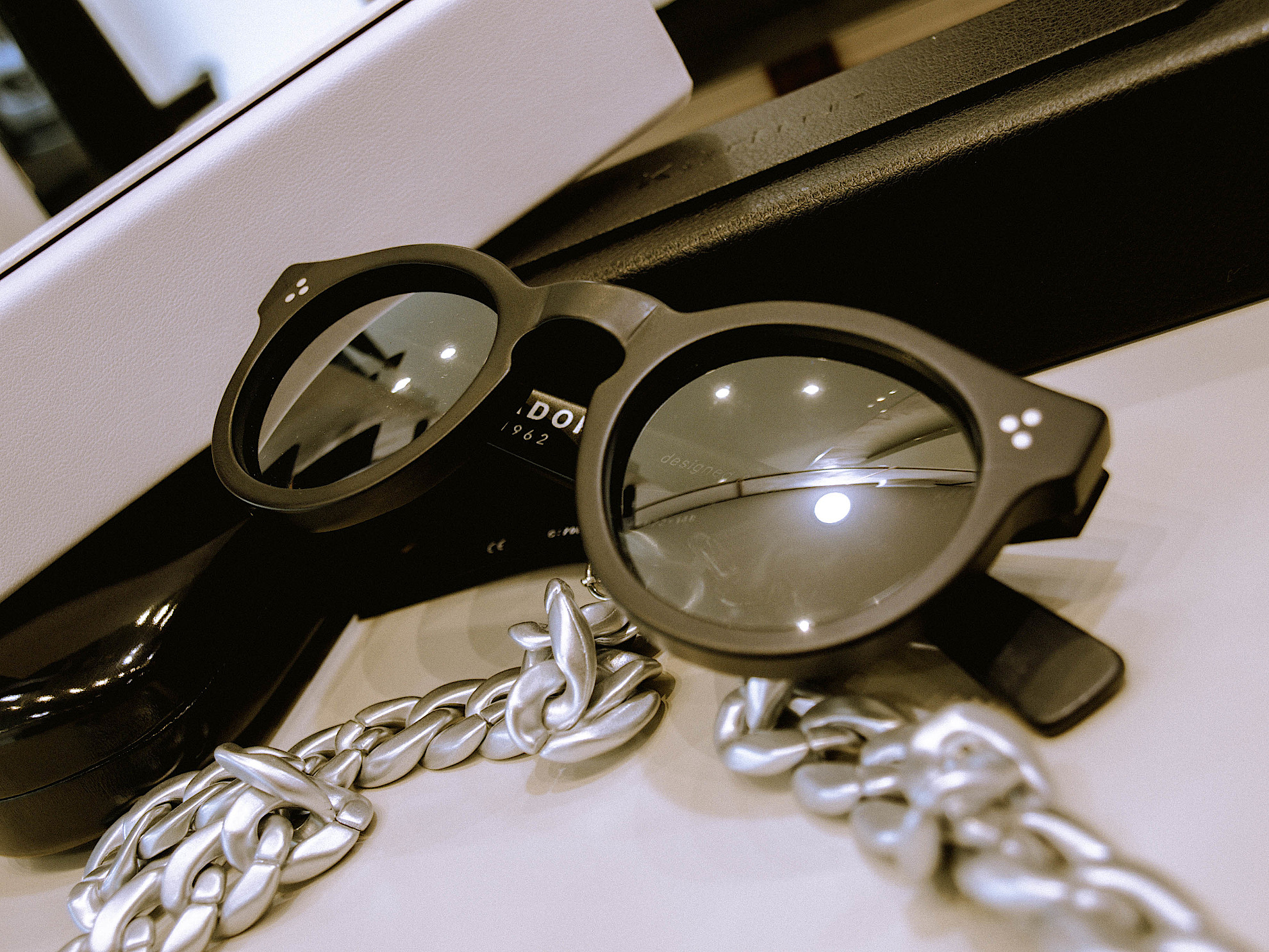 ACCESSORI: NON SOLO OCCHIALI